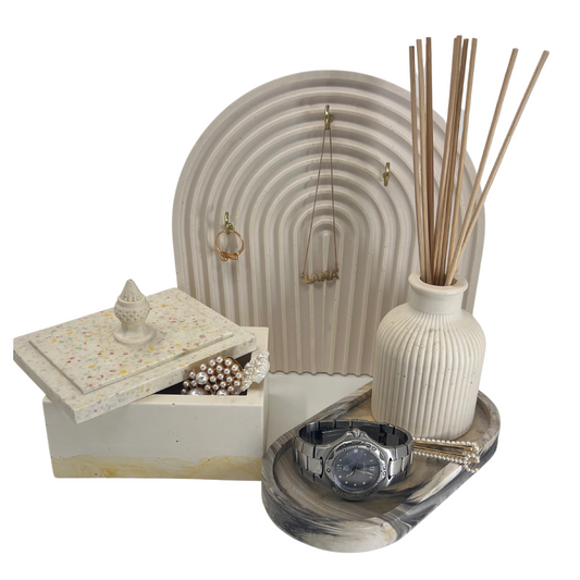 Medium Rainbow Jewellery Stand, Jewellery Box, Oval Trinket Tray & Ribbed Diffuser